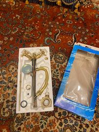 Splendido miscelatore dorato retro’