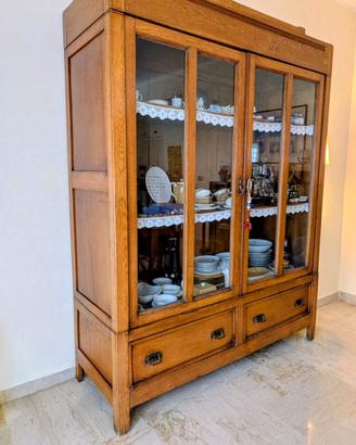 Credenza inglese