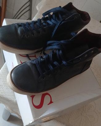 Sneakers alte Guess blu scuro - Taglia 43