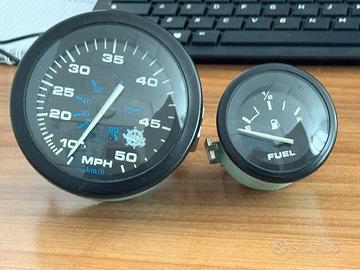 Strumenti analogici "Contamiglia e Benzina"