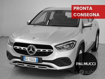 Mercedes-Benz GLA 180 d Automatic Business Extra