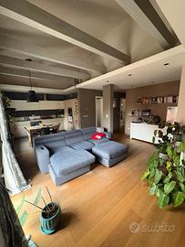 Trilocale ristrutturato finemente e arredato