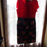 Elegante abito rosso /fiori nuovo foderato gin