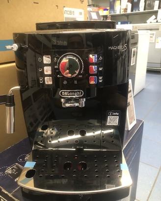 Macchina caffè automatica De Longhi