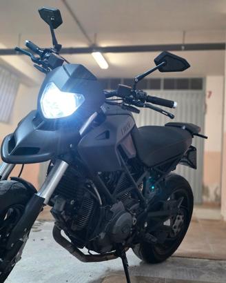 hypermotard 796