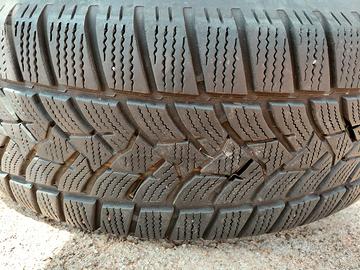 4 Pneumatici e 4 cerchi lega 16 pollici