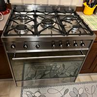 Cucina a gas +forno Smeg elettrico