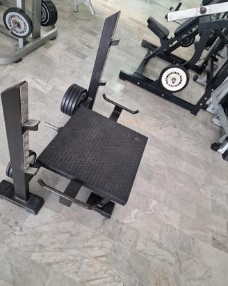 Attrezzo professionale palestra per gambe 