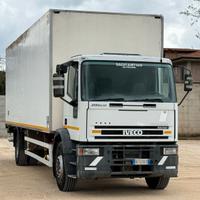 Iveco Eurocargo 180e28 furgone isotermico e sponda