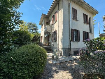 Villa indip.con giardino a Stradella di Collecchio