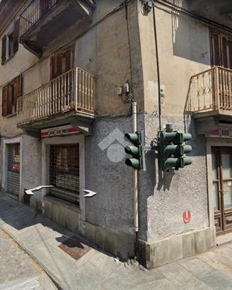 NEGOZIO A BUSSOLENO