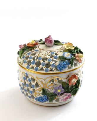 Portagioie vintage in ceramica Dresden
