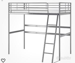 Letto a soppalco Ikea matrimoniale, modello Svarta