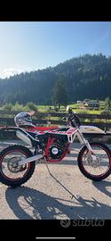 Beta RR 125 4T Enduro 2023 - 1.200km - come nuova
