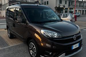 Fiat Doblò 1.6 MJT 16V 120CV Trekking NEOPATENTATI