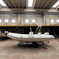 Gommone Bat 5,10 big cayman (motore e carrello)