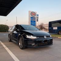 Vw Golf 1.5 Tsi  150 cv R-line
