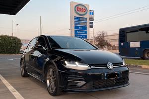 Vw Golf 1.5 Tsi  150 cv R-line
