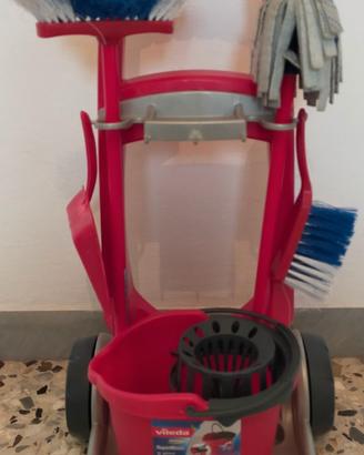 Carrello delle pulizie per bambini