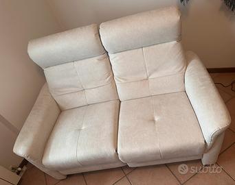 Divano reclinabile a 2 posti