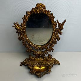 Specchio da tavolo orientabile