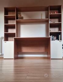Libreria con scrivania