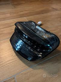 Yamaha XJR 1300 fanalino posteriore a led