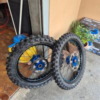 Cerchi ufficiali husqvarna 21- 19 cross