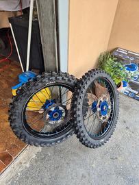 Cerchi ufficiali husqvarna 21- 19 cross