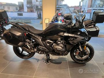 BMW R 1300 RS Triple Black Abs