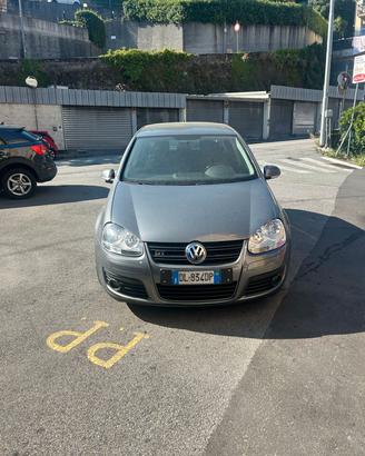 Volkswagen Golf 2.0 TDI DPF 5p. DSG GT Sport