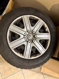 Pneumatici invernali 195/65 R15 + cerchi