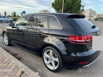 AUDI A3 SPORT 1.6 116 cv