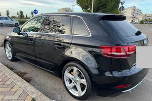 AUDI A3 SPORT 1.6 116 cv