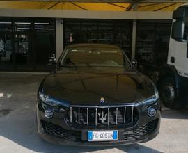 MASERATI Levante - 2017