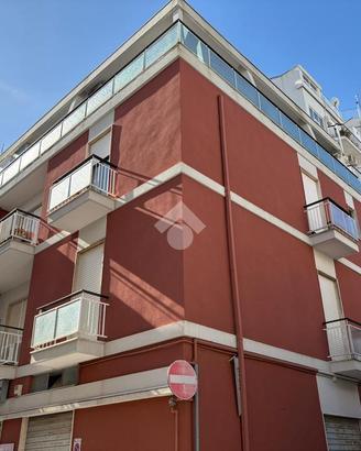 4 LOCALI A GIOIA DEL COLLE