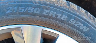pneumatici 215 50 r18