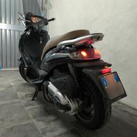 piaggio Beverly 400
