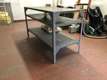 Banco da lavoro in ferro
