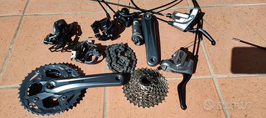 Gruppo Completo Shimano Alivio 9v