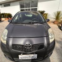 Toyota Yaris 1.3 5 porte Sol