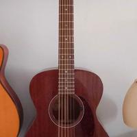 chitarra acustica Guild M120