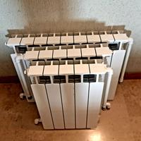 Caloriferi in alluminio, bianchi, 20 elementi