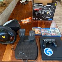 Playstation 4 con simulatore di guida thrustmaster
