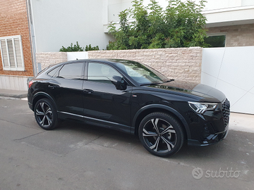 Audi q3 sportback 35tdi identity black