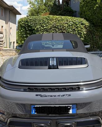 Porsche hybrid gts cabrio
