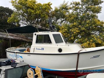 Sciallino 23 gozzo cabinato