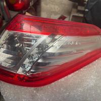 FARO POSTERIORE DESTRO PEUGEOT 508 SW ANNO:2013