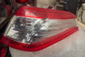FARO POSTERIORE DESTRO PEUGEOT 508 SW ANNO:2013