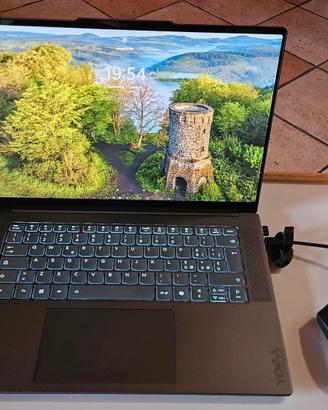 Lenovo Yoga Slim 7 Aura Edition 